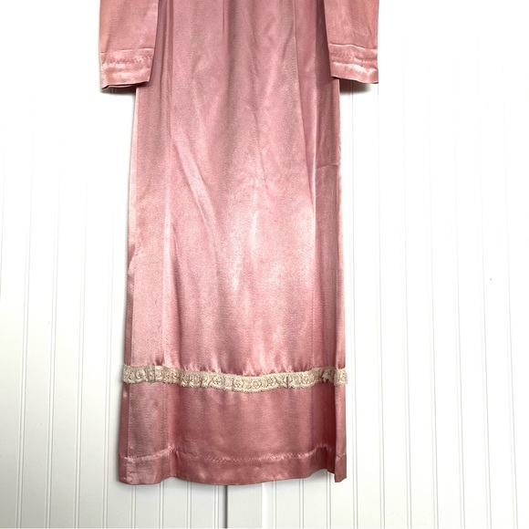 Vintage 70s Pink Satin Prairie Dress Crochet Lace Ruffle Flower Ribbon High Neck - Picture 8 of 14
